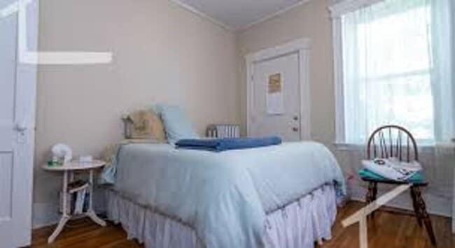 Photo - Brookline 3 Bed – Heat & Hot Water Included – 9/1 Move-In