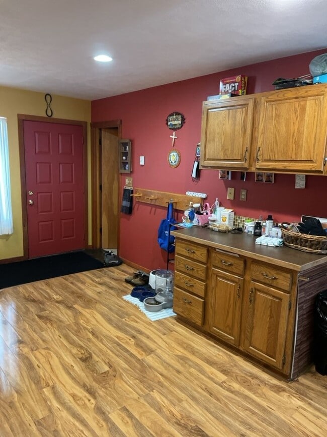 Photo - Woodworks Townhomes--Large 2 Bedroom/2Bath Unit on the Bus Route