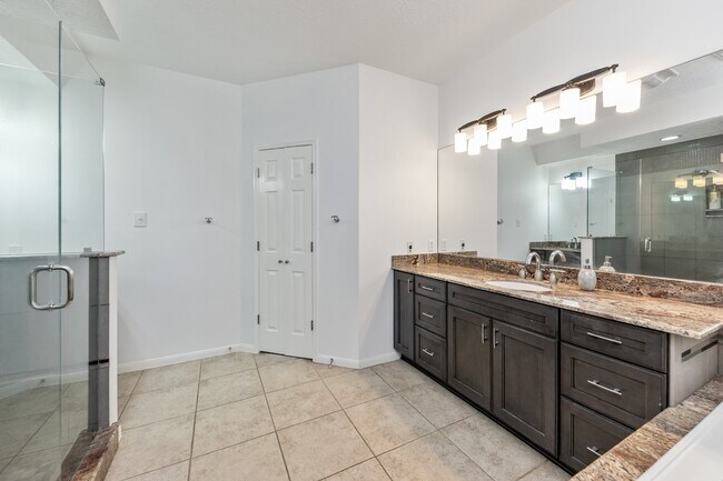 Photo - 15826 Jamie Lee Dr