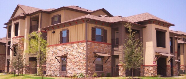 Building Photo - 11119 Kirby Dr Unit #11119