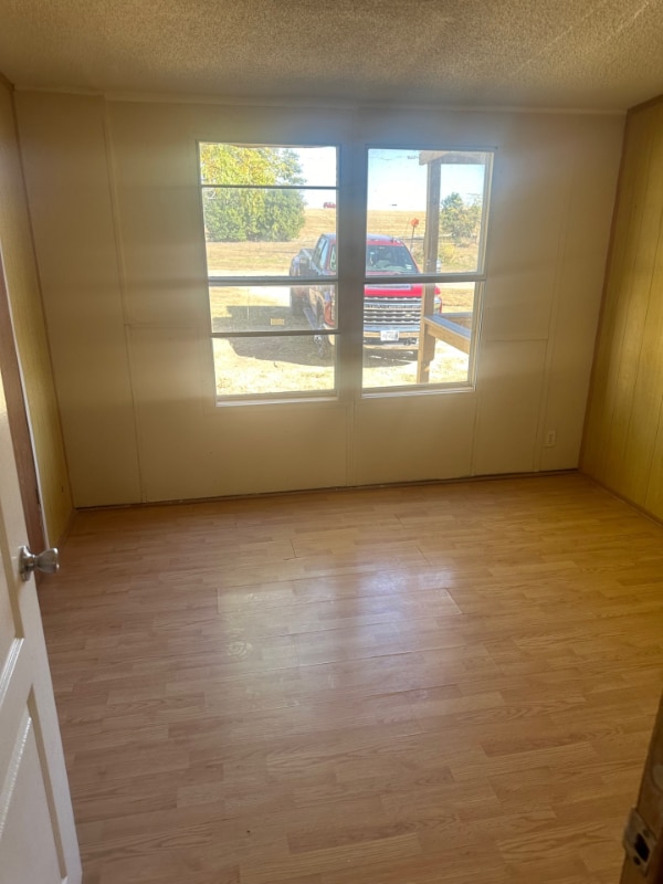 Photo - 237 Crescent Creek Ln