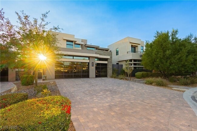 Photo - 94 Glade Hollow Dr