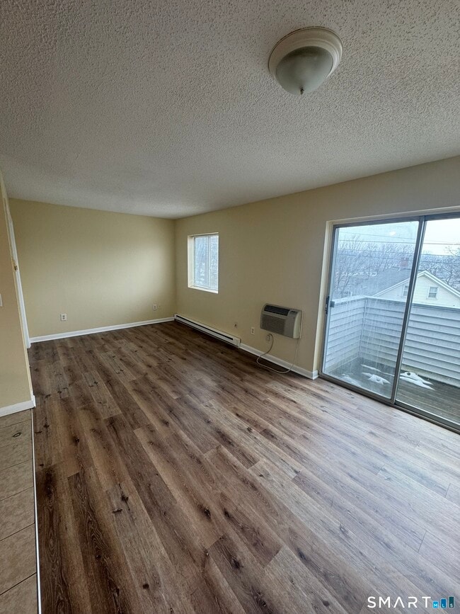 Photo - 4 Warwick St Unit APT 17