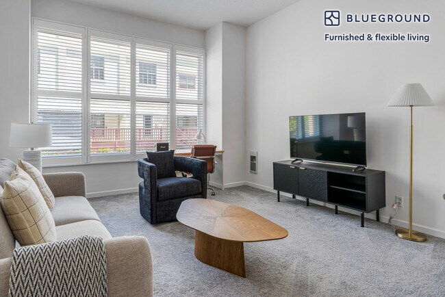 220 Lombard St Unit SI FL1-ID1921