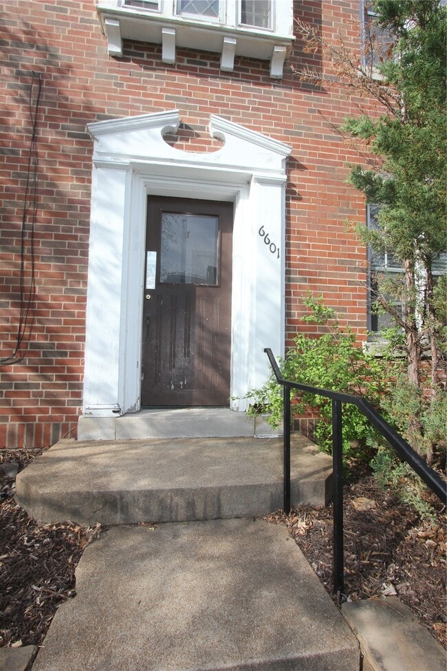 Photo - 6601 Alamo Ave Unidad 1st Floor A