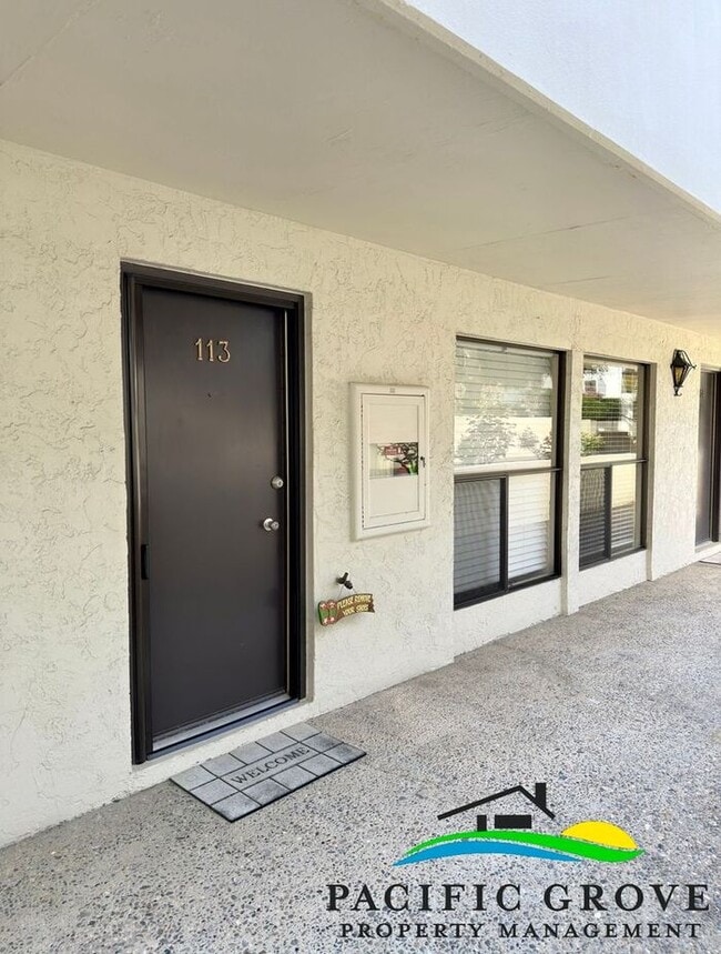 Photo - Remodeled 1 Bedroom in Monterey! Unit APT 113