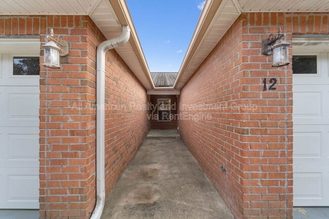 Photo - 12 Roserita Pl