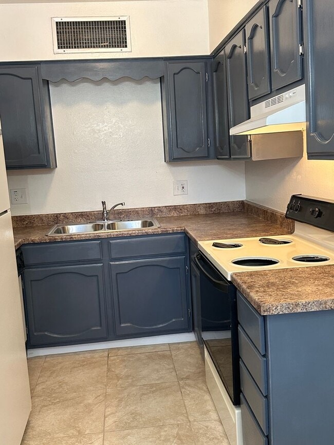 Photo - 2838 N Sparkman Blvd Unit A