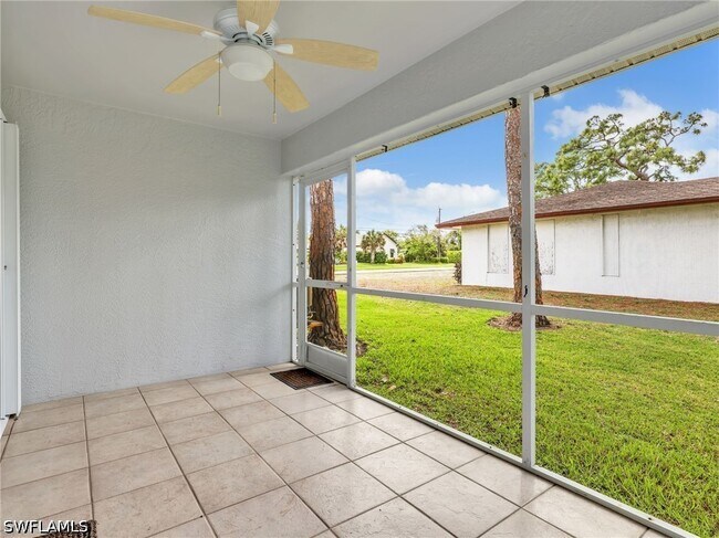 Building Photo - 4150 Tarpon Ave