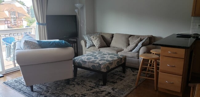 Photo - 291 Hope St Unit B5