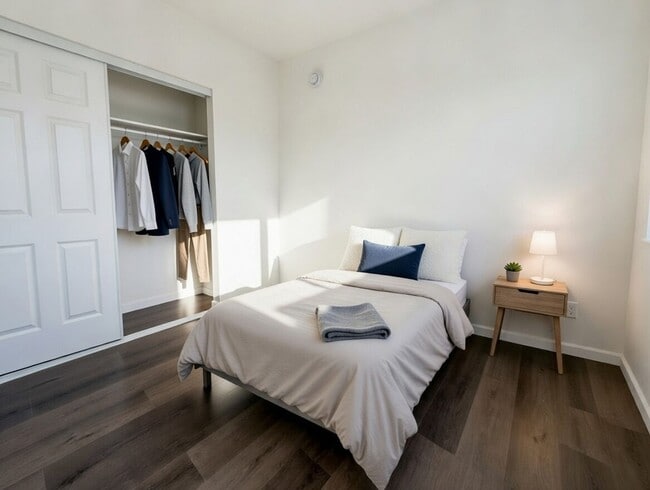 Photo - 1109 Exposition Blvd