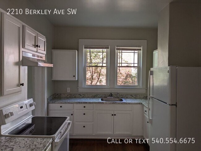 Photo - 2210 Berkley Ave SW