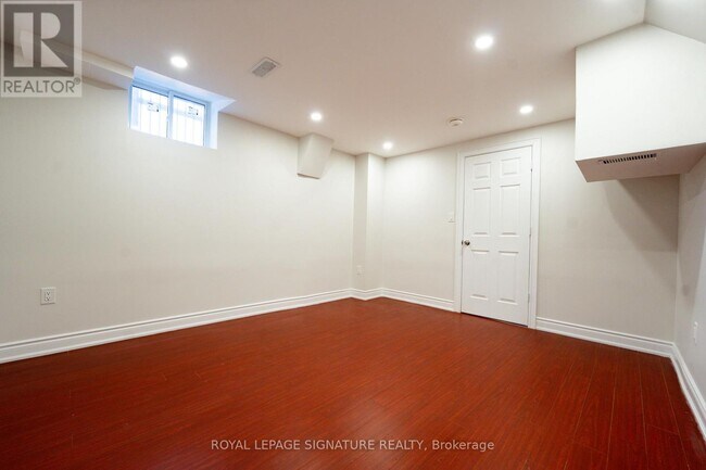 Photo - 3163 Galbraith Dr