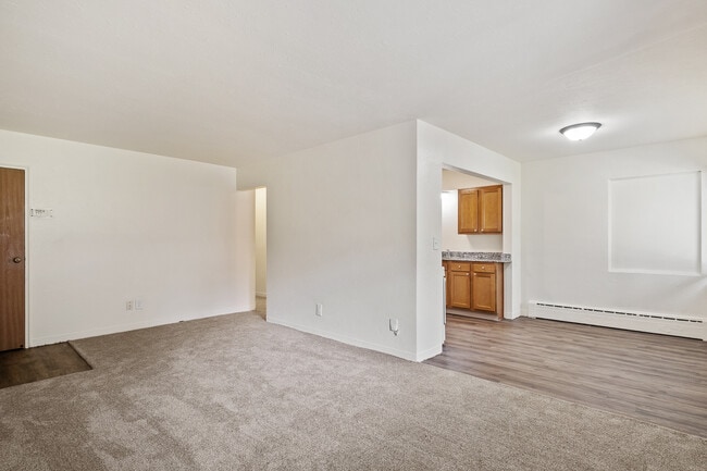Oakview Apartments