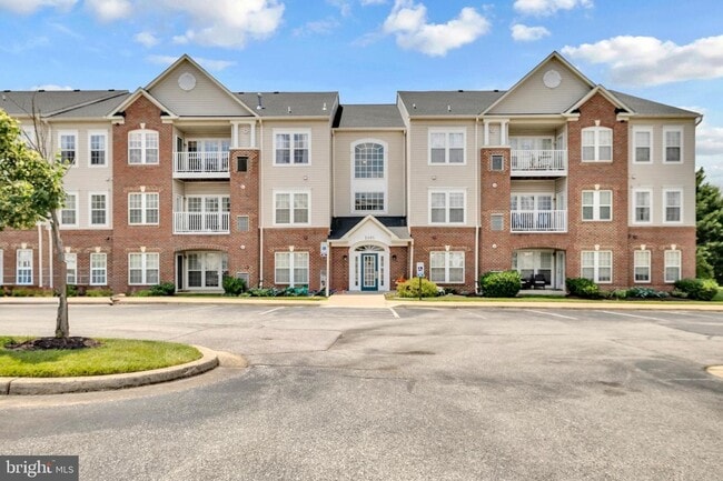 Piney Orchard - Ground Level entry - 2 bed... - Piney Orchard - Ground Level entry - 2 bed... Condo Unit 101