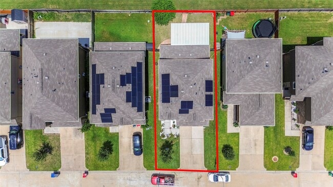 Photo - 18638 Lansdowne Stream Path