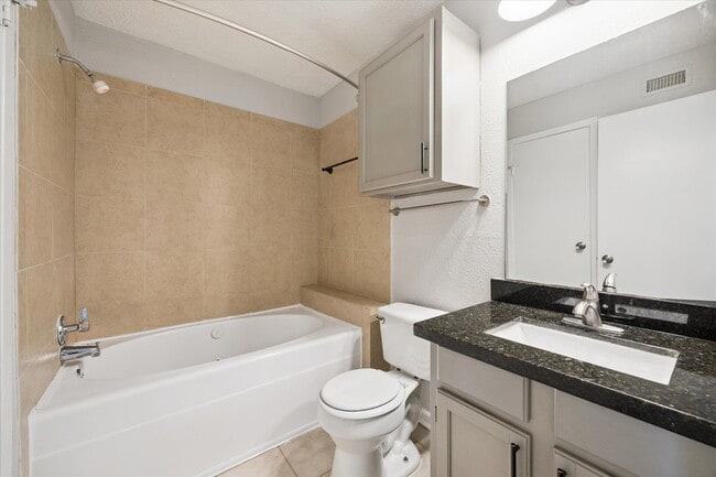 Building Photo - 1710 W T C Jester Blvd Unit 1100 Rental