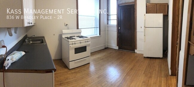 Photo - 836 W Bradley Pl Unidad 2R