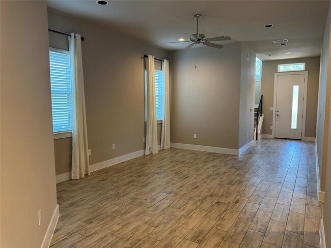 Photo - 206 Verrado Path