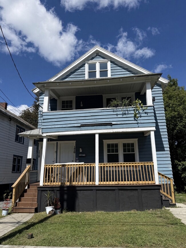 Building Photo - 176-78 W Calthrop Ave