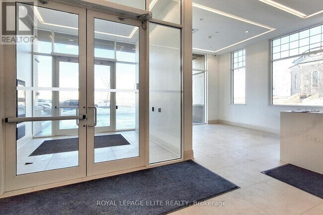 Photo - 101 Cathedral High St Unit 311