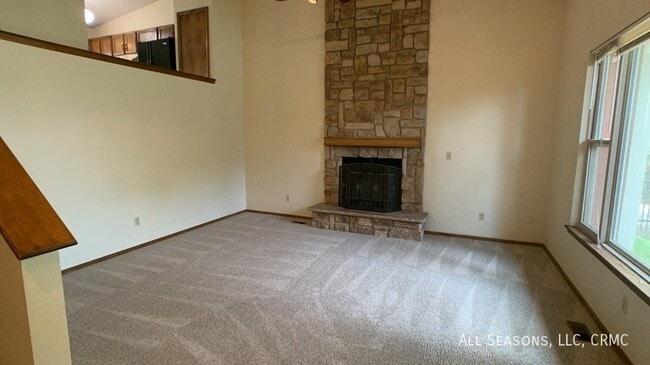 Photo - 850 Quail Lake Cir