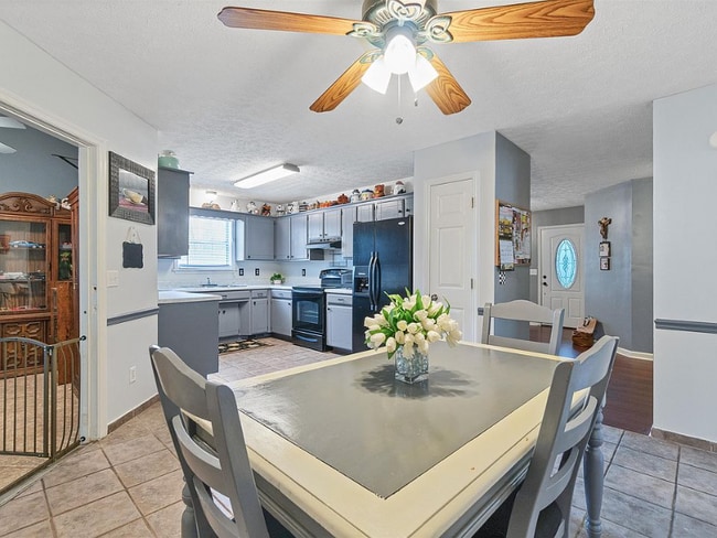 Photo - 793 Summer Hill Ln