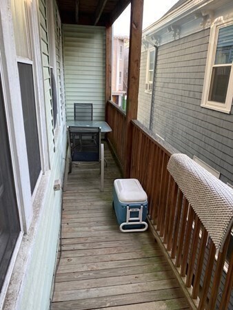 Photo - 468 E 7th St Unidad 3