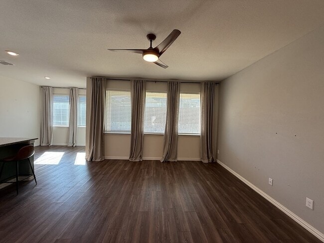 Photo - 783 Bayberry Ln