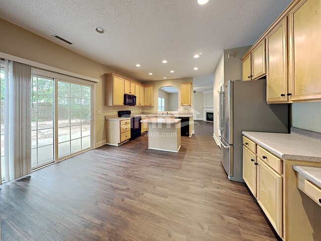 Photo - 5617 Enoree Ln