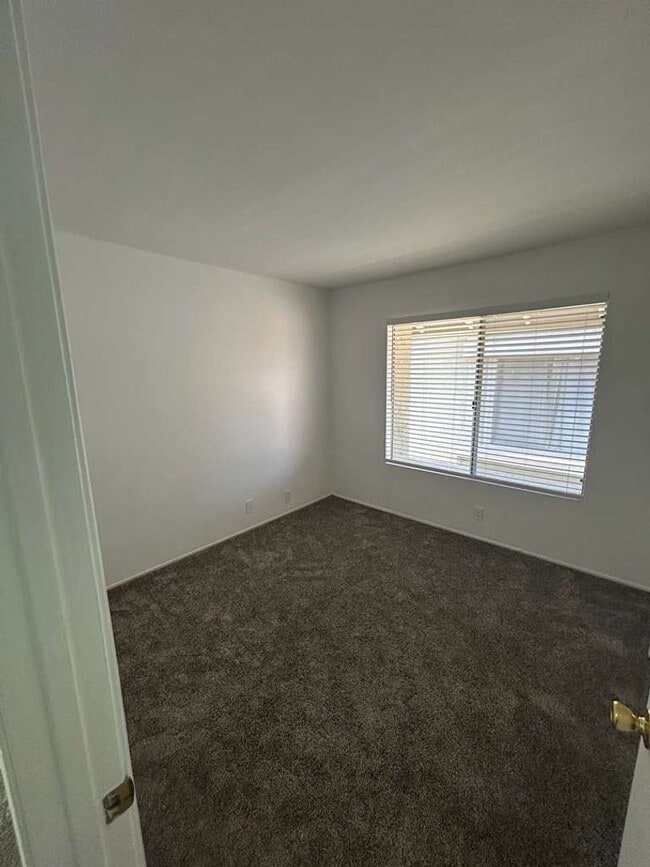 Photo - Spacious Renovated 3 bedroom/2 bath townhome in Paradise Hills! Move in Ready! $3,195
