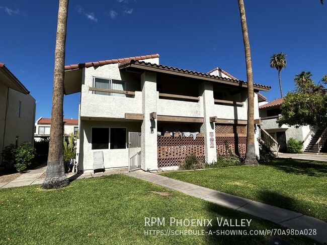 Charming Phoenix 2 Bed / 2 Bath Condo with... - Charming Phoenix 2 Bed / 2 Bath Condo with... Unidad 203