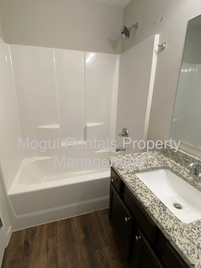 Photo - 6918 N Hydraulic Ave
