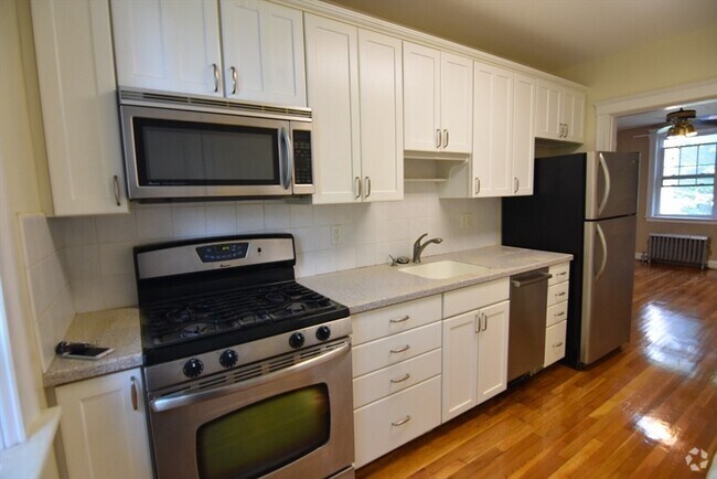 Building Photo - 169 Kent St Unit 6 Rental