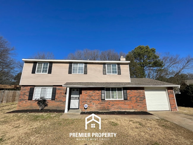 Photo - Spacious 4BR Home w/ Fireplace, Covered Patio & Fenced Yard