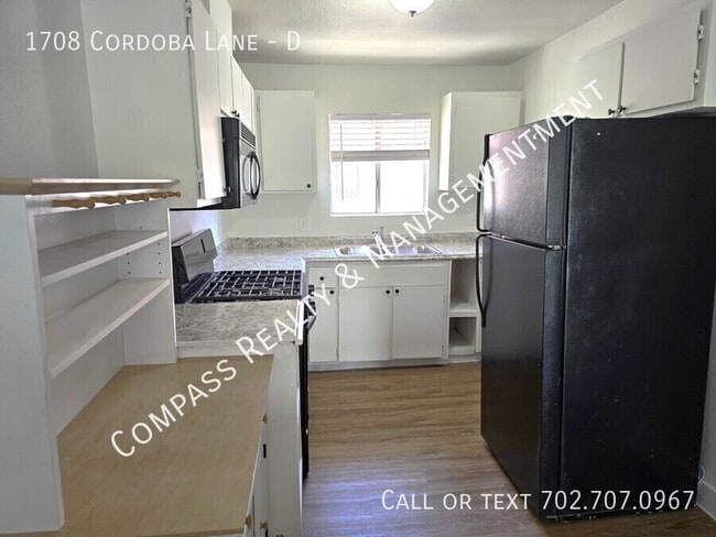 Photo - 1708 Cordoba Ln
