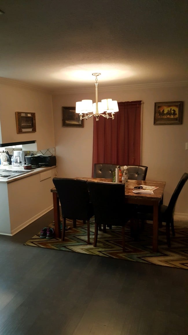 Photo - 15987 TX-155