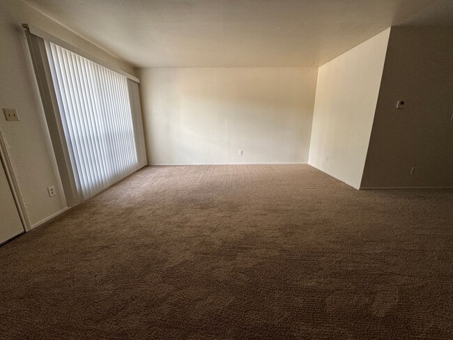 201 W Lincoln Ave Unit 3