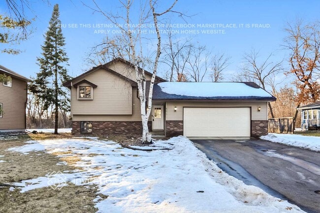 Building Photo - 8641 N Girard Ave