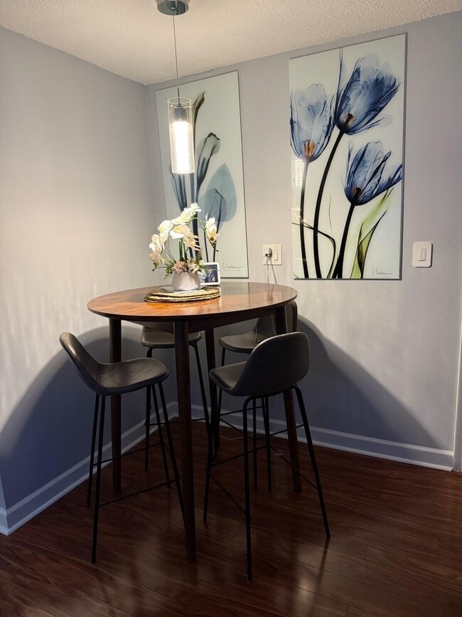 Photo - 272 E Haverhill St Unidad 2