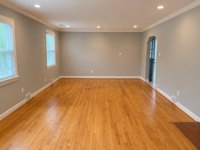 Photo - 1700 Ranch Dr
