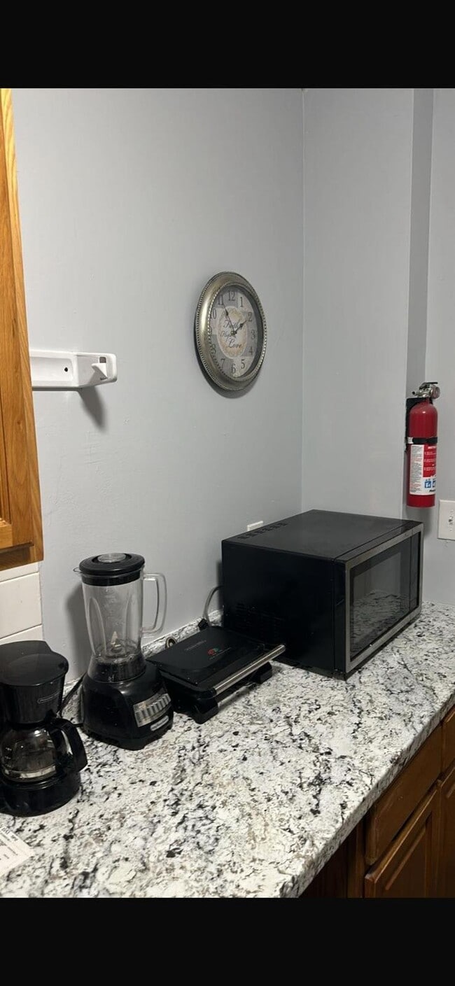 Photo - 1200 Woodycrest Ave Unidad Apt 2F