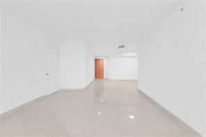 Photo - 21784 Yacht Club Way