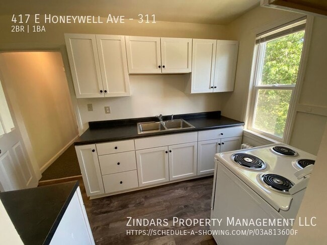 Building Photo - 417 E Honeywell Ave Unit 311