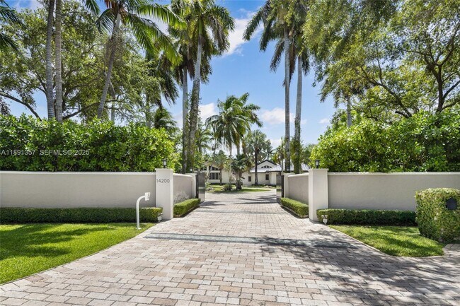 Photo - 14200 SW 70th Ave