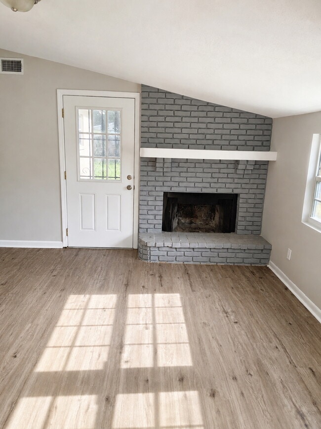 Photo - 7528 Quitina Dr