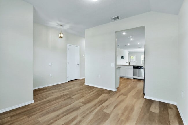 Photo - 6854 Hibiscus Falls