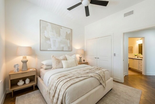Photo - 1010 Rosine St Unit 29