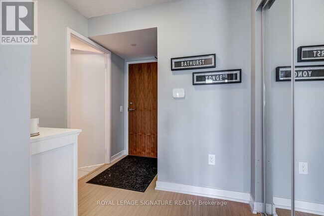 75 Queens Wharf Rd Unit 318
