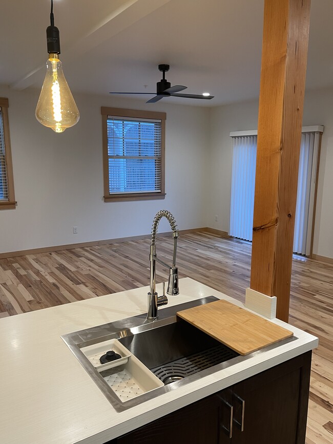 Photo - 533 4th Ave SW Unidad 201